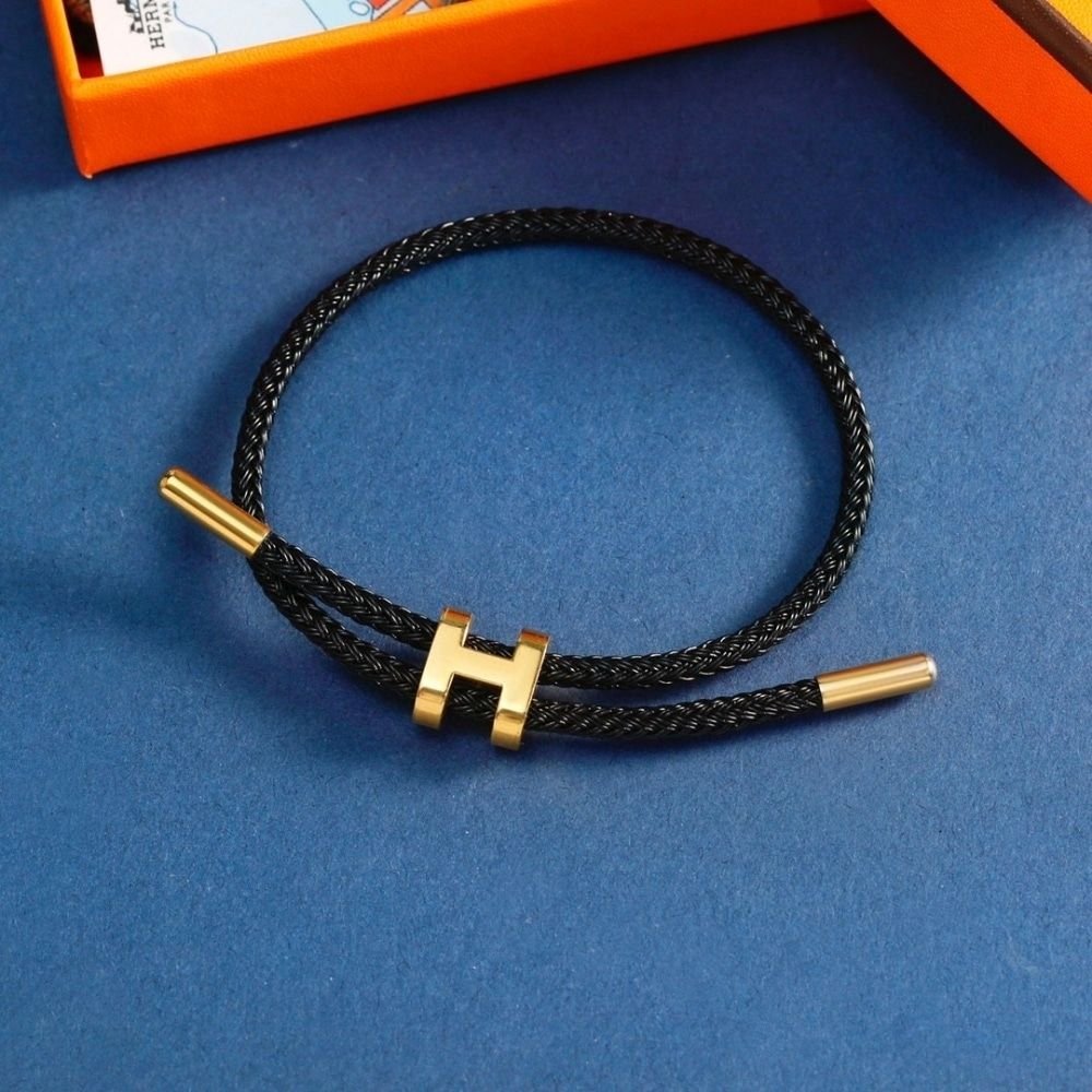 Hermes Rope Chain Bracelet Black Gold Material