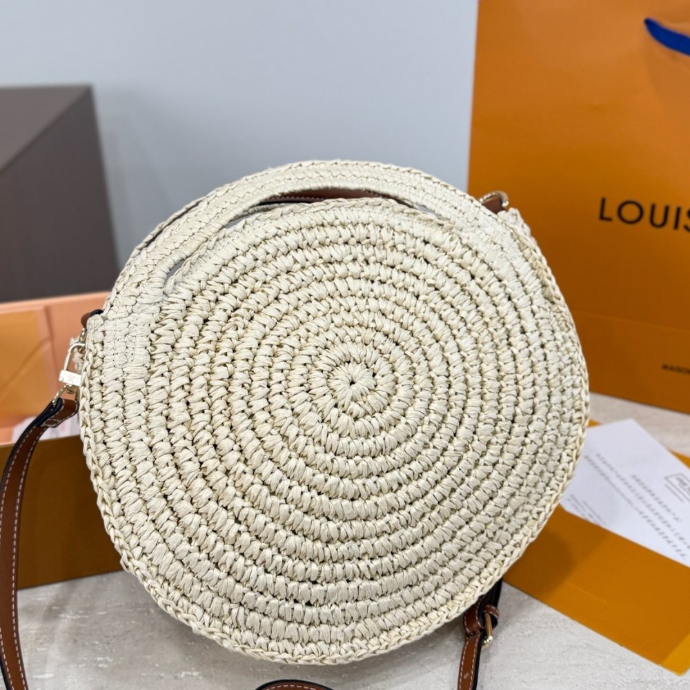 Louis Vuitton Around Me MM Shoulder Bag Raffia White 34Cm M25243