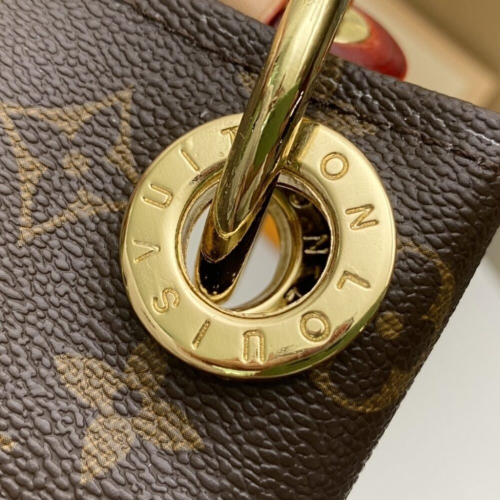 Louis Vuitton Artsy MM Monogram Brown 41Cm M44869