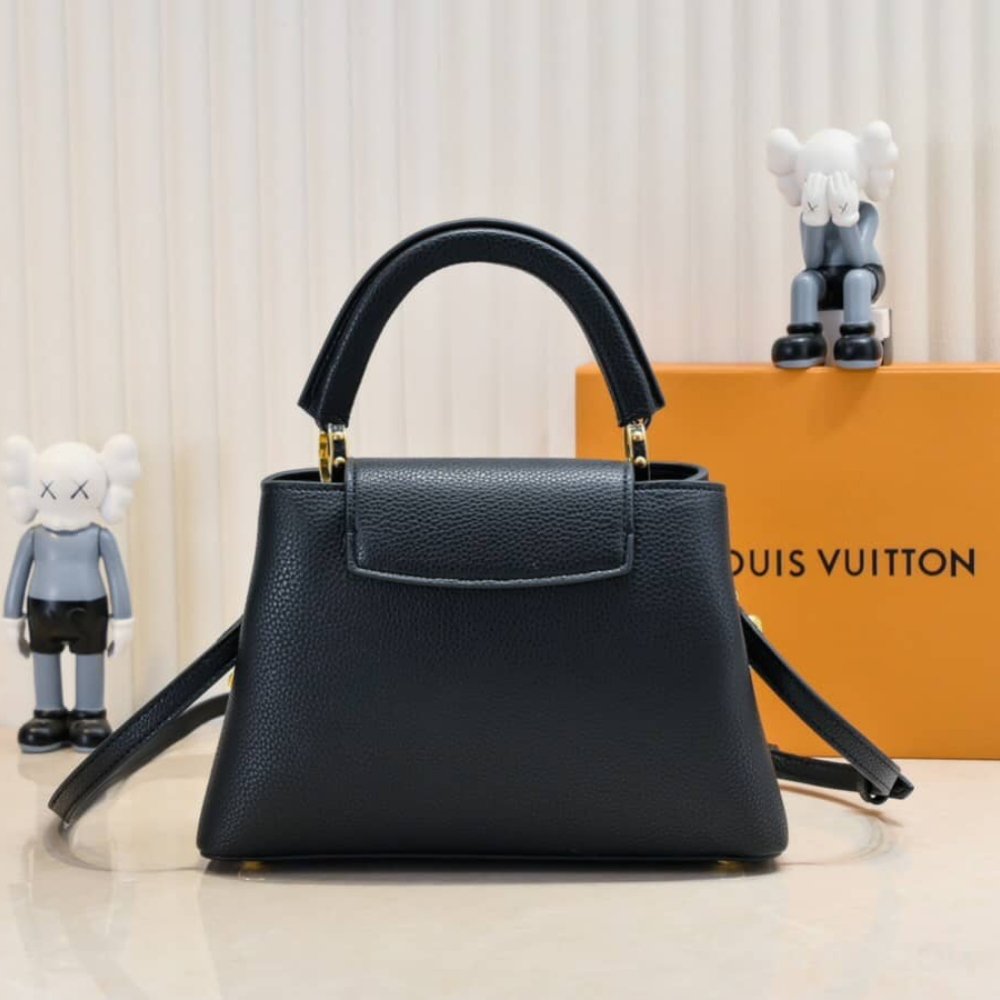 Louis Vuitton Capucines BB Black 27Cm