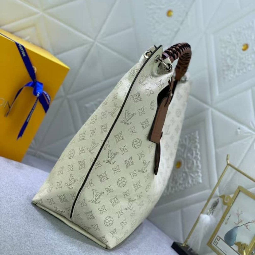 Louis Vuitton Carmel Mahina White Brown 40Cm