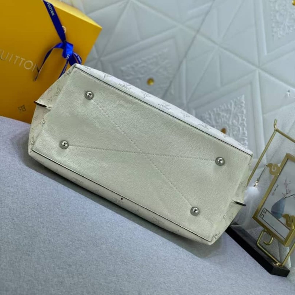 Louis Vuitton Carmel Mahina White Brown 40Cm