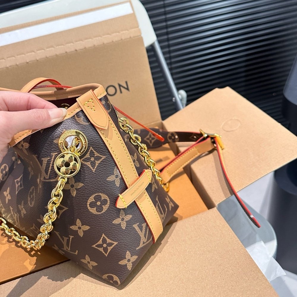 Louis Vuitton CarryAll BB Monogram Brown 25Cm M13014