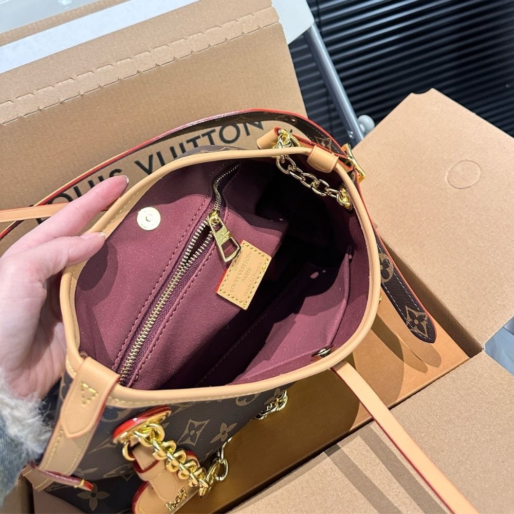 Louis Vuitton CarryAll BB Monogram Brown 25Cm M13014