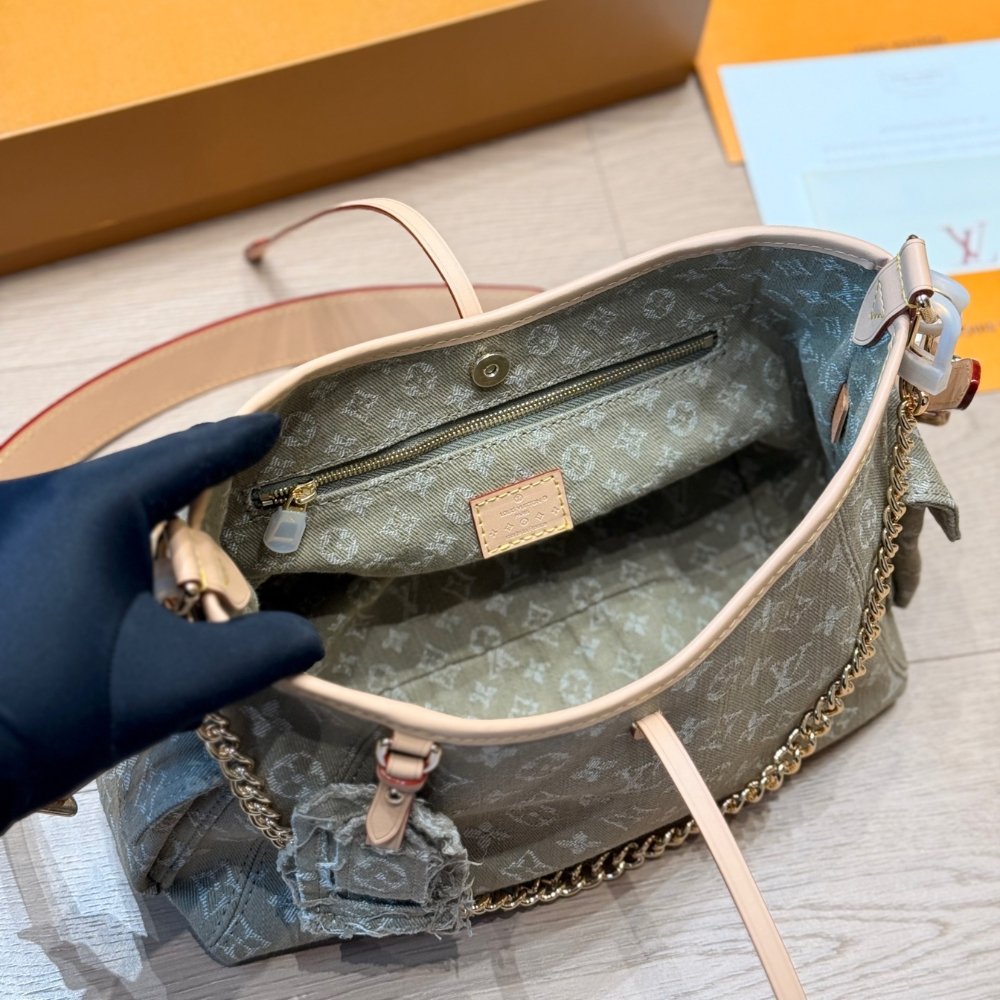 Louis Vuitton Carryall Cargo PM Bag Khaki Denim 30Cm M27623