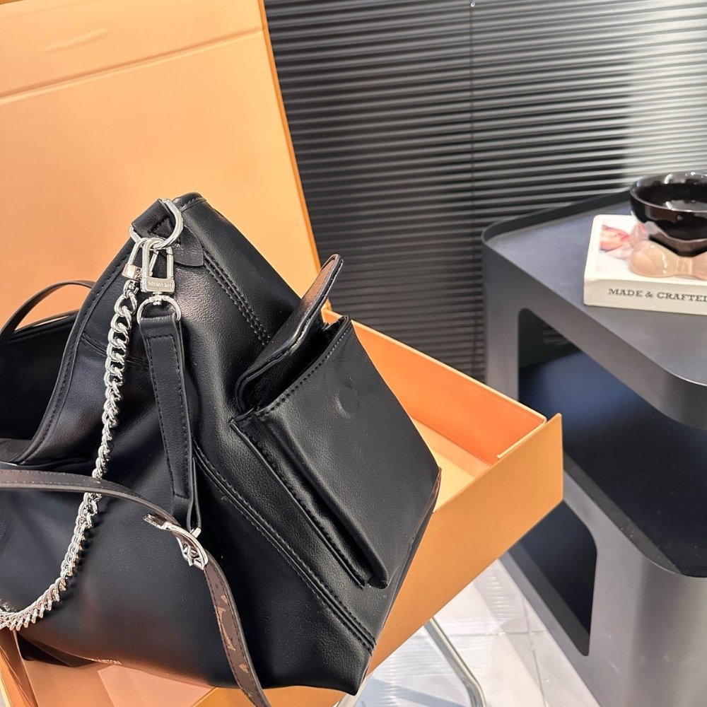 Louis Vuitton CarryAll Cargo Vibe PM Black 34Cm M24861
