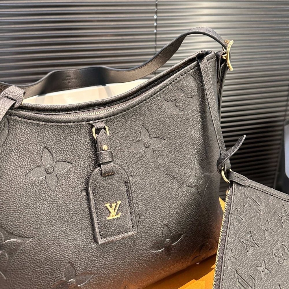 Louis Vuitton CarryAll PM Black 29Cm M46288