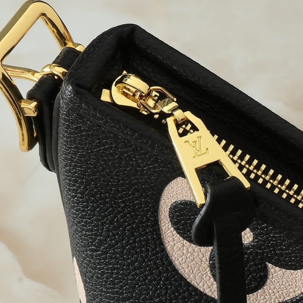 Louis Vuitton CarryAll PM Black Beige 29Cm