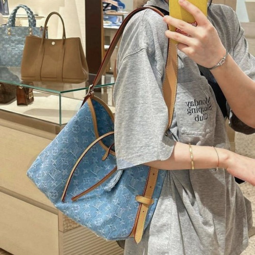 Louis Vuitton CarryAll PM Sky Blue Denim 30Cm M11462