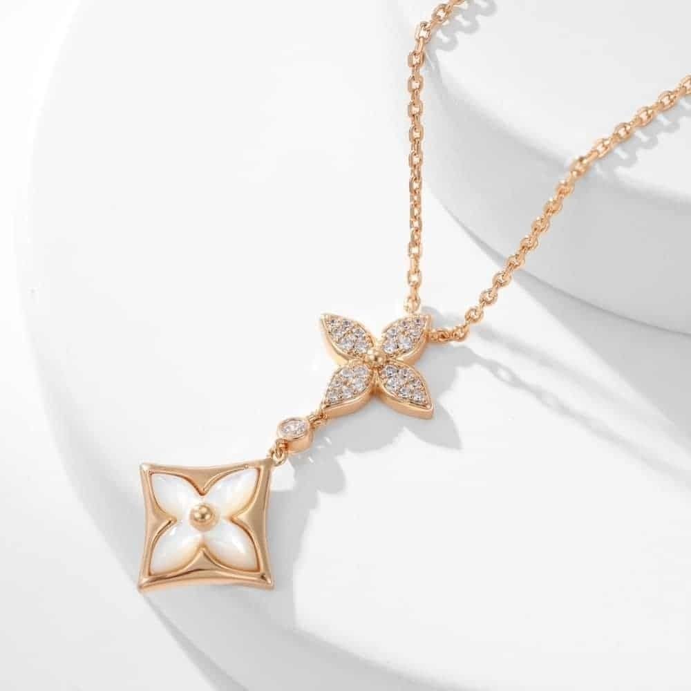 Louis Vuitton Color Blossom Double Star Pendant Q94676