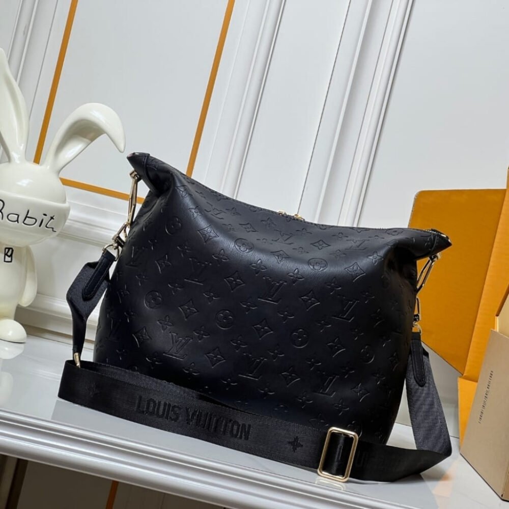 Louis Vuitton Coussin Hobo MM Black 38cm M12068