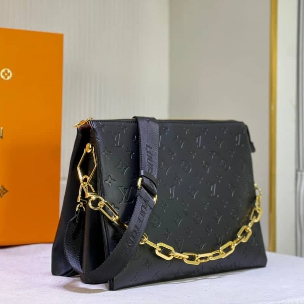 Louis Vuitton Coussin MM Black 34Cm M21264