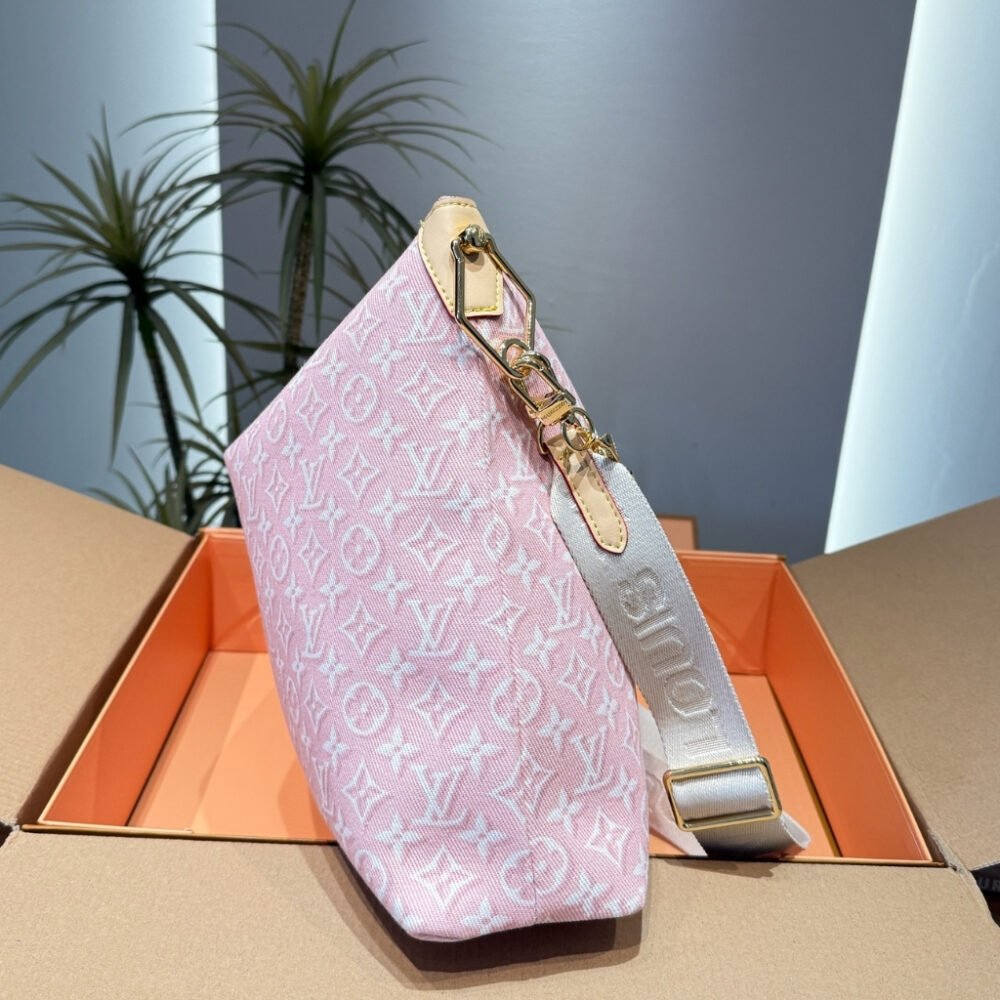 Louis Vuitton Coussin MM Monogram Emblème Pink 30cm