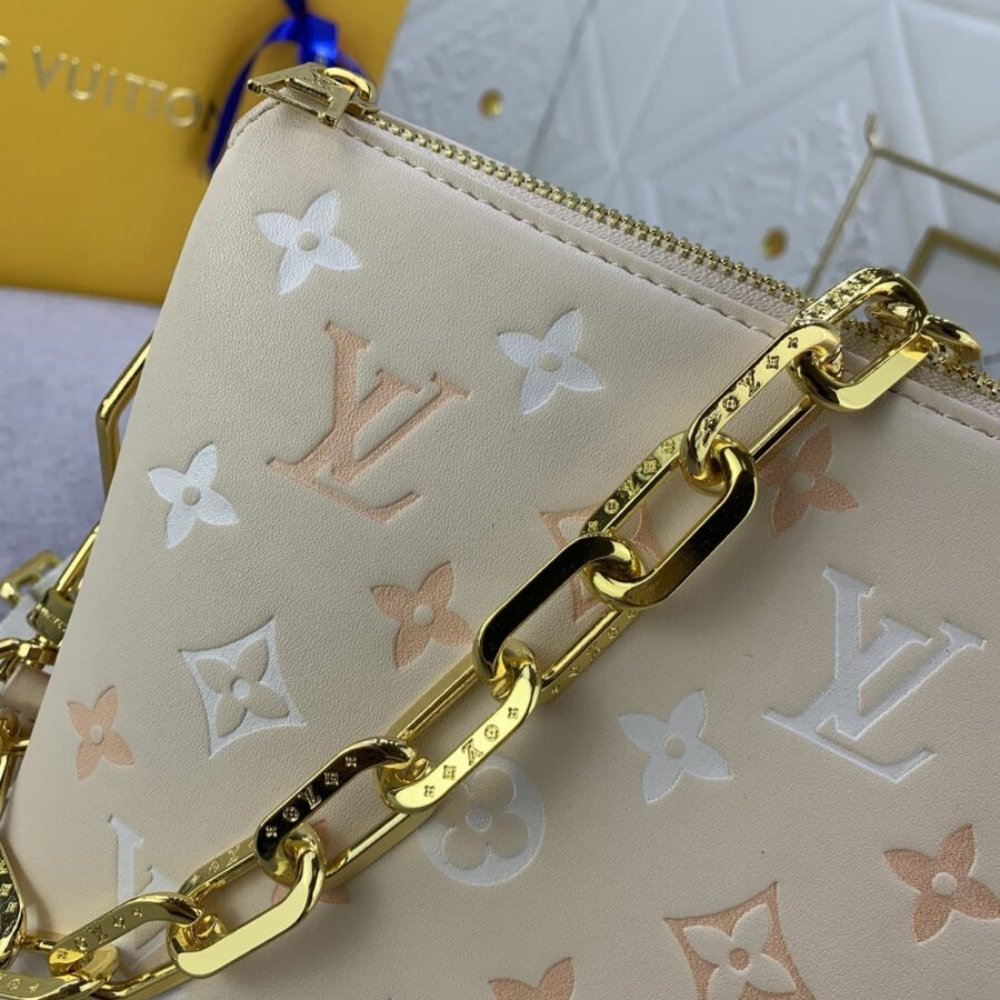 Louis Vuitton Coussin PM Cream 26Cm M22398