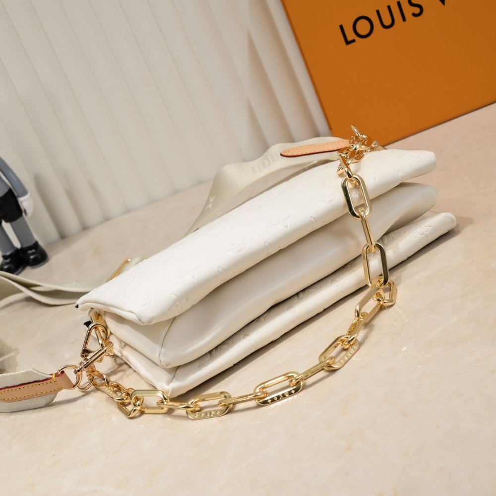 Louis Vuitton Coussin PM Cream 26Cm M57793