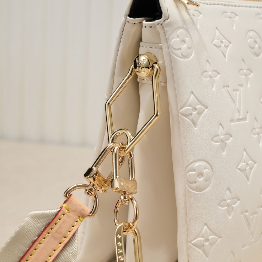 Louis Vuitton Coussin PM Cream 26Cm M57793
