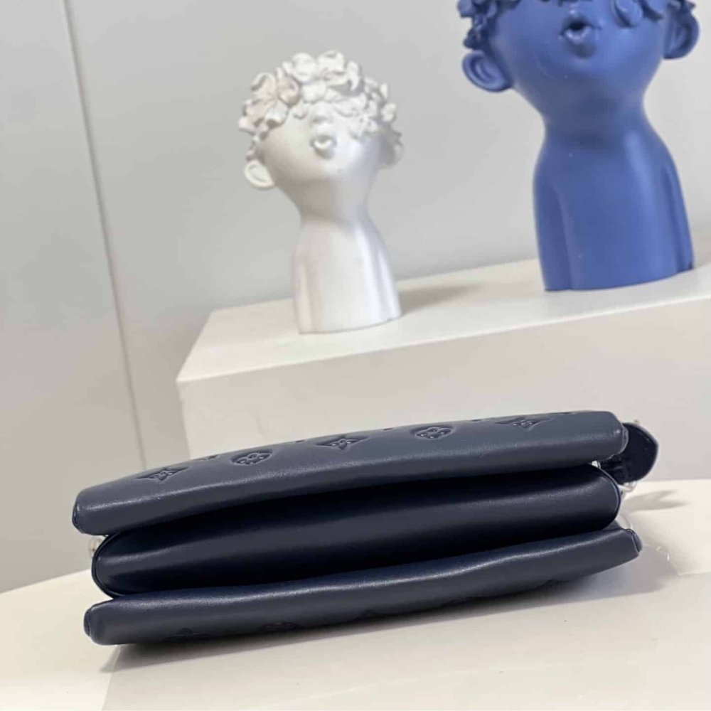 Louis Vuitton Coussin PM Marine Blue 26Cm M20379
