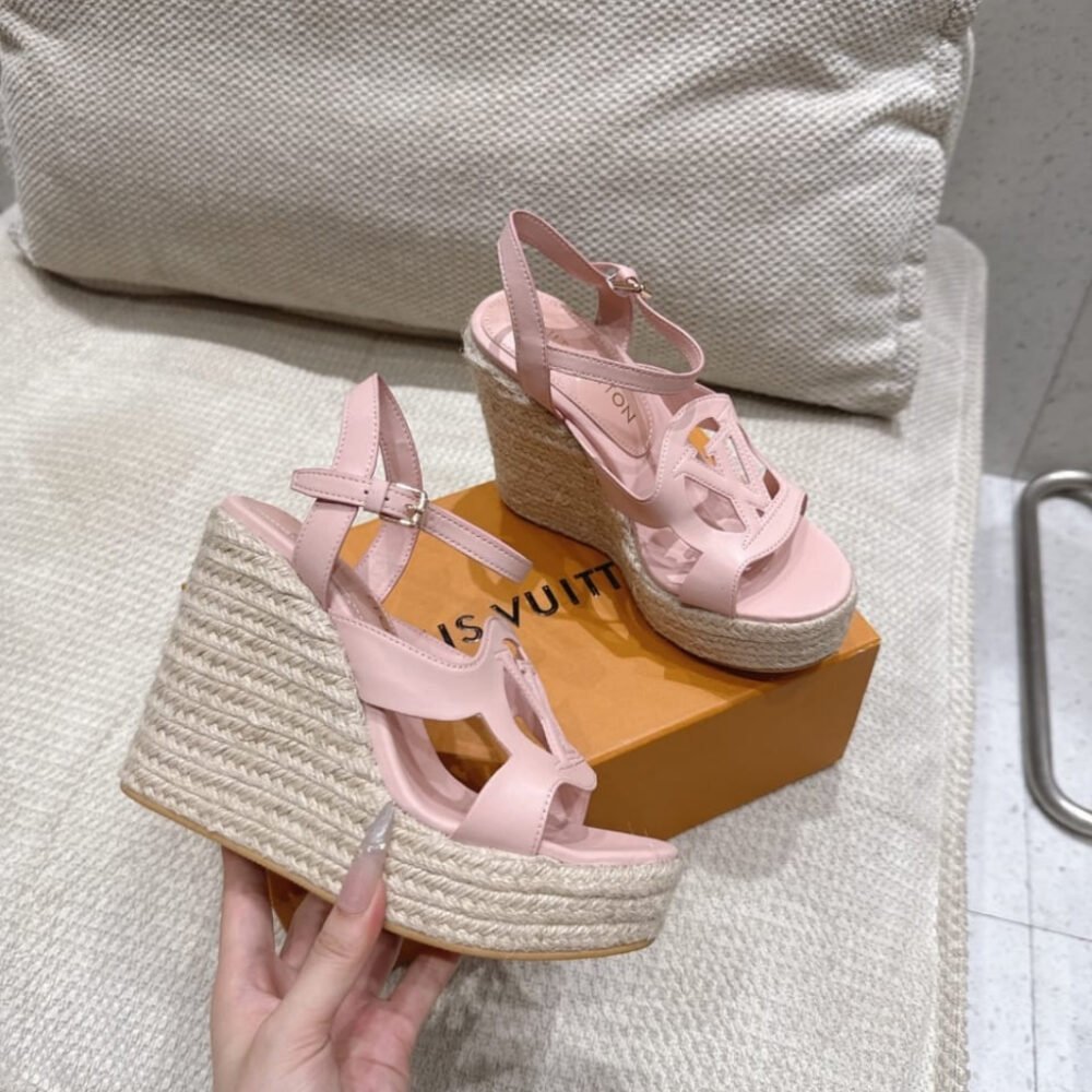 Louis Vuitton LV Isola Wedge Espadrille Rose 1AGYI1