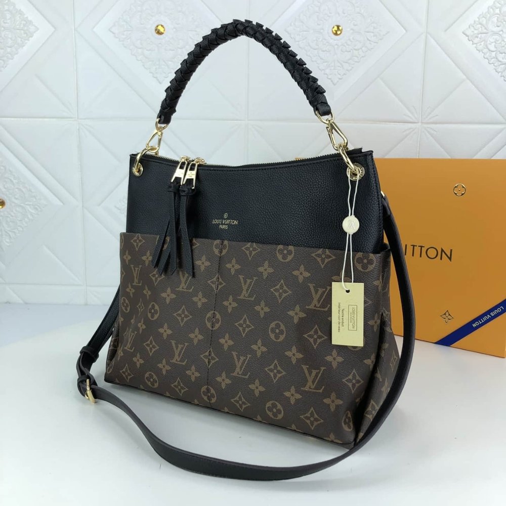 Louis Vuitton Maida Hobo Monogram Black 33Cm