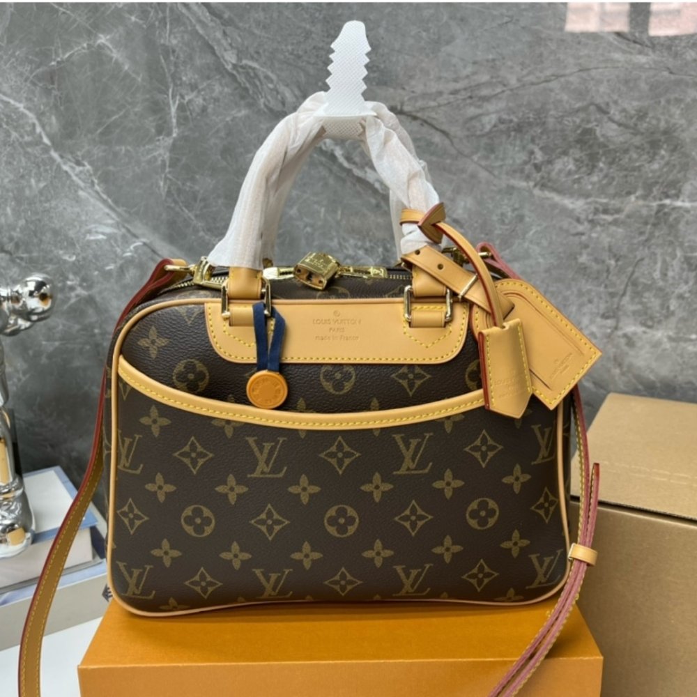 Louis Vuitton Monogram Deauville Boston Brown 28Cm M42228
