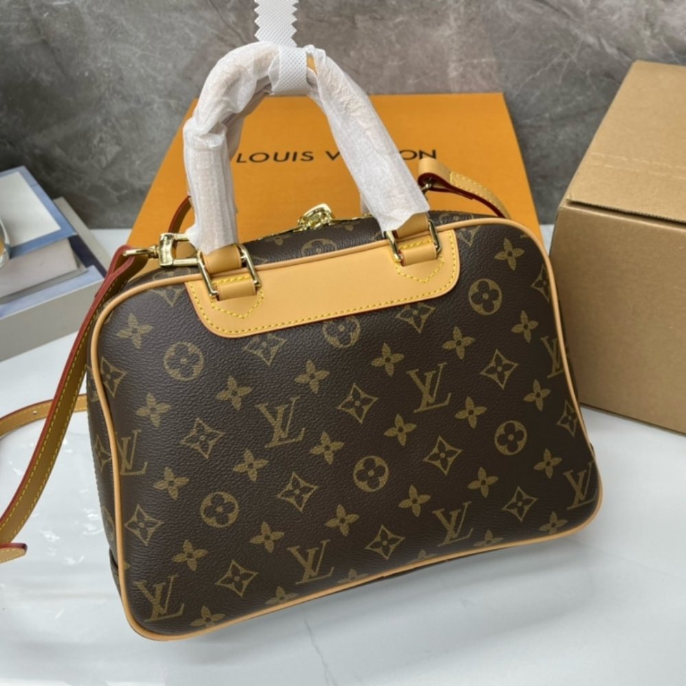 Louis Vuitton Monogram Deauville Boston Brown 28Cm M42228