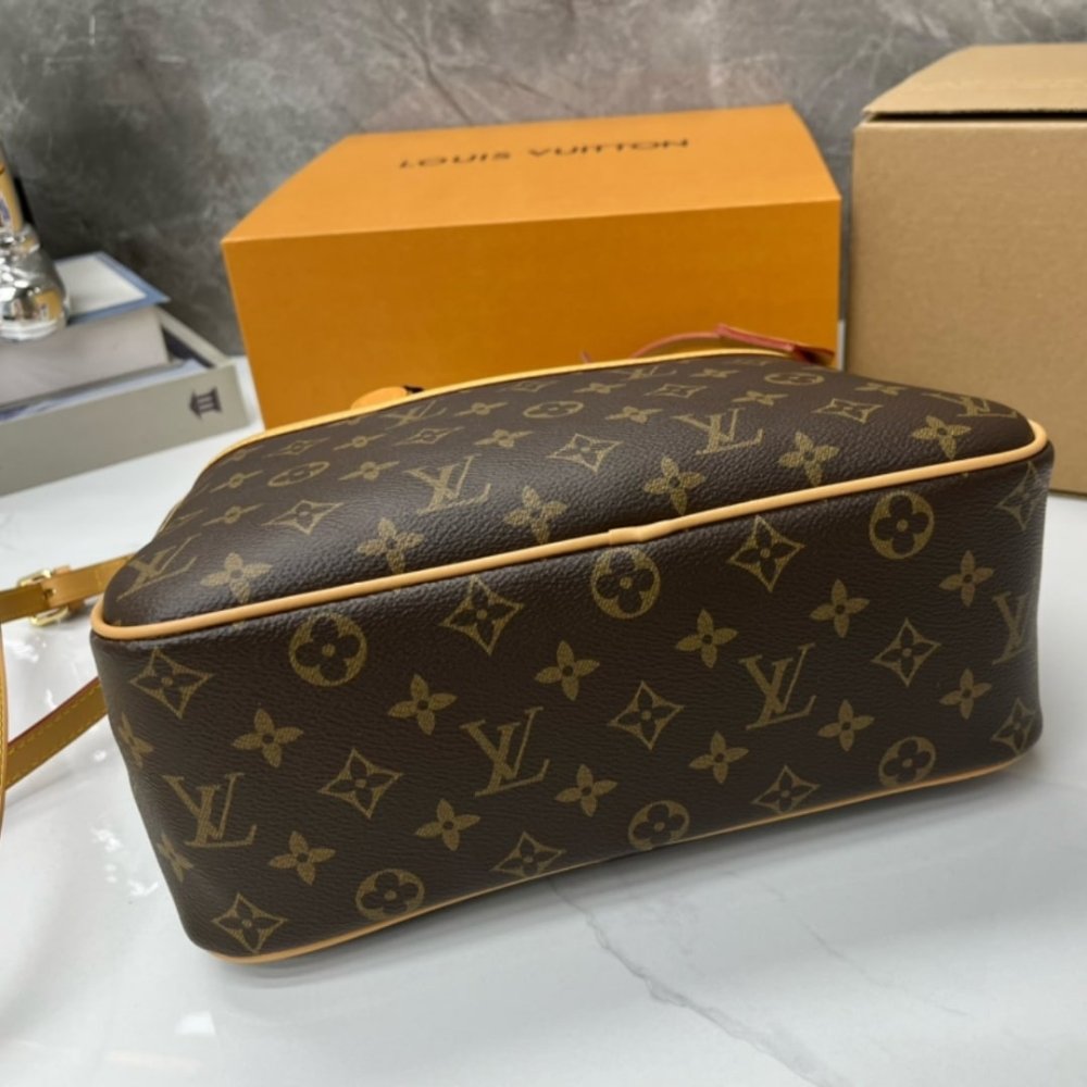 Louis Vuitton Monogram Deauville Boston Brown 28Cm M42228