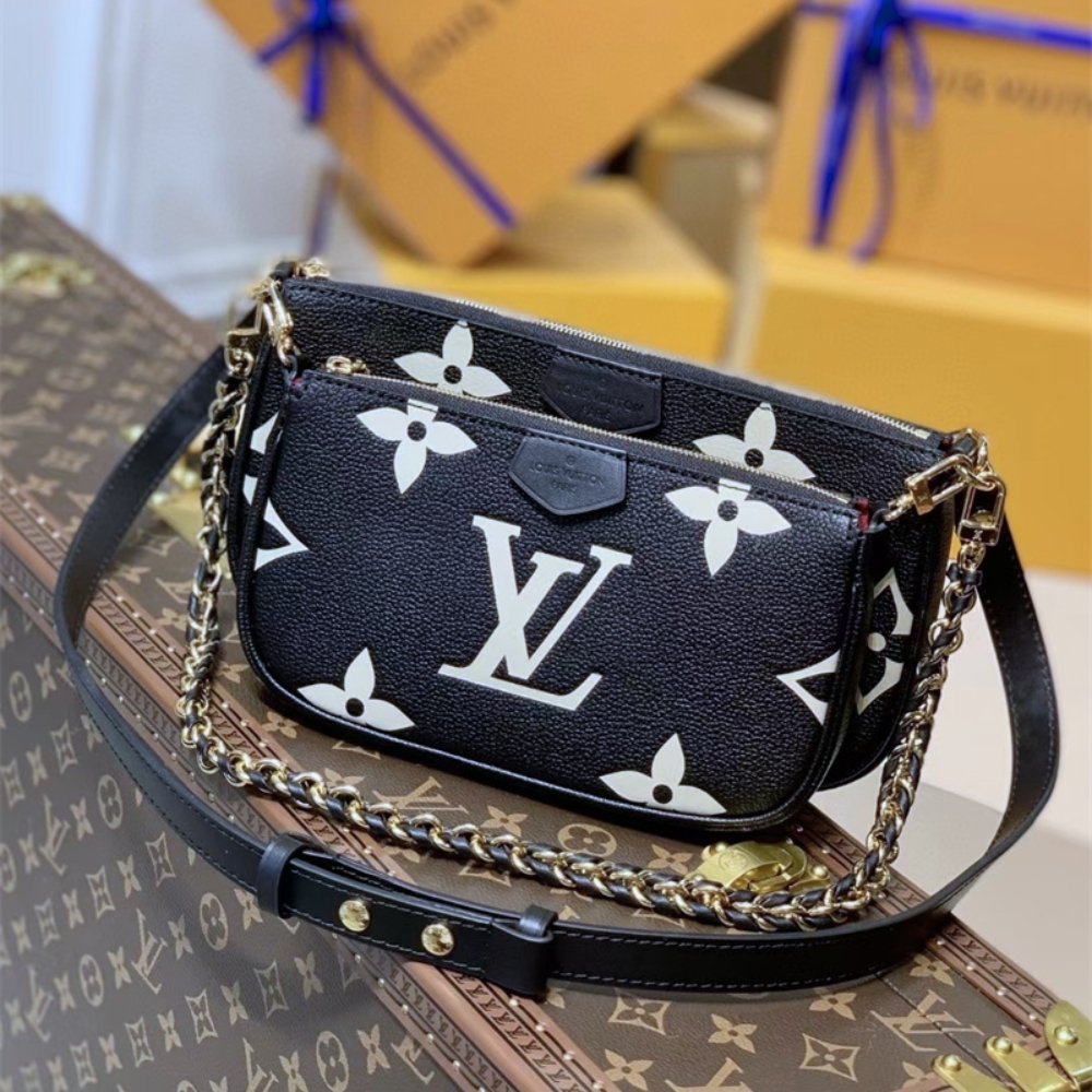 Louis Vuitton Multi Pochette Accessoires Da Bicolor Monogram Black 25cm M45777