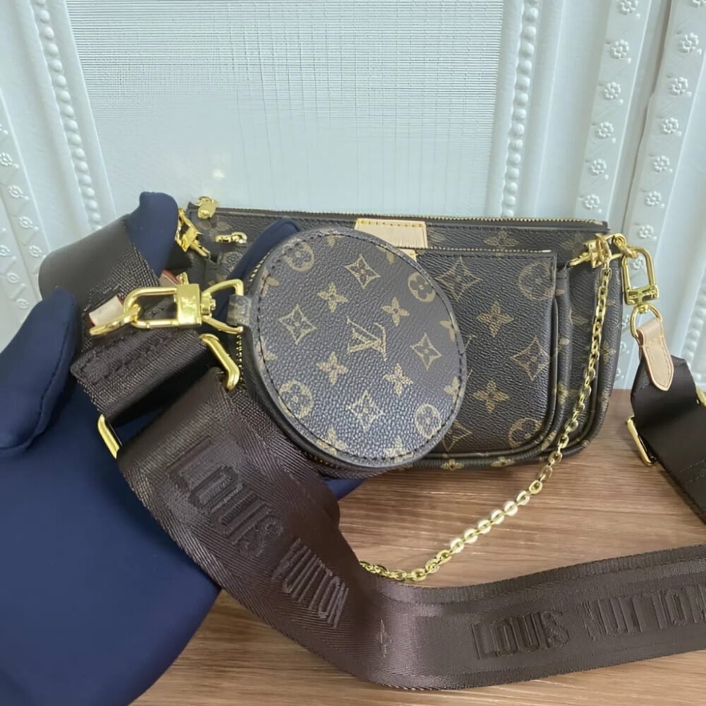 Louis Vuitton Multi Pochette Accessoires Monogram Brown 24Cm