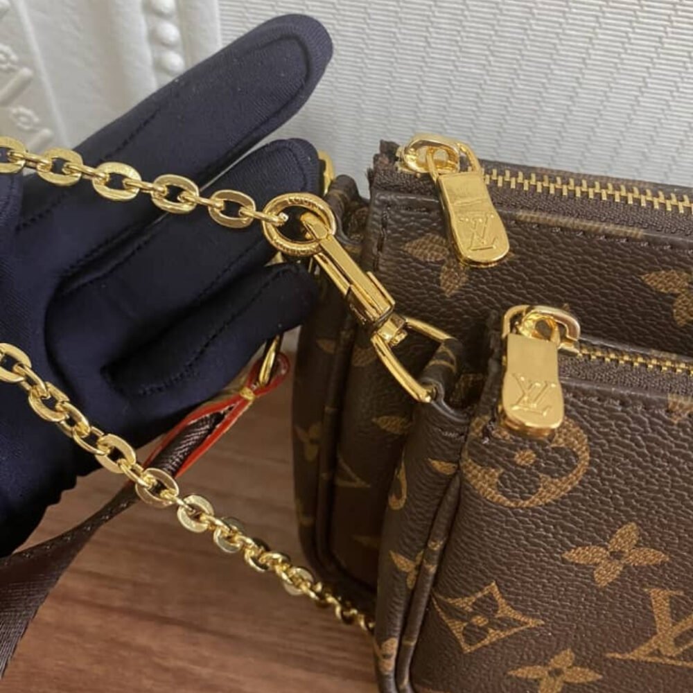 Louis Vuitton Multi Pochette Accessoires Monogram Brown 24Cm