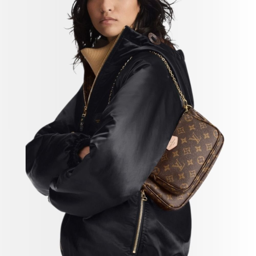 Louis Vuitton Multi Pochette Accessoires Rose Clair 24Cm M44840
