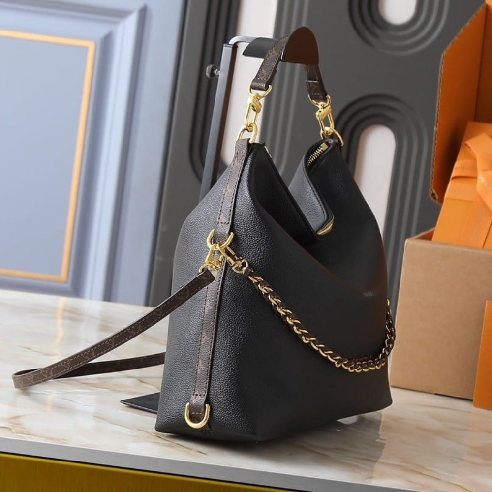 Louis Vuitton Multipass Bag Black 30Cm M29195