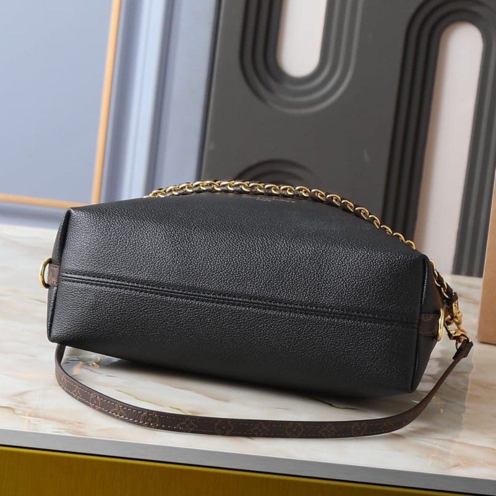 Louis Vuitton Multipass Bag Black 30Cm M29195