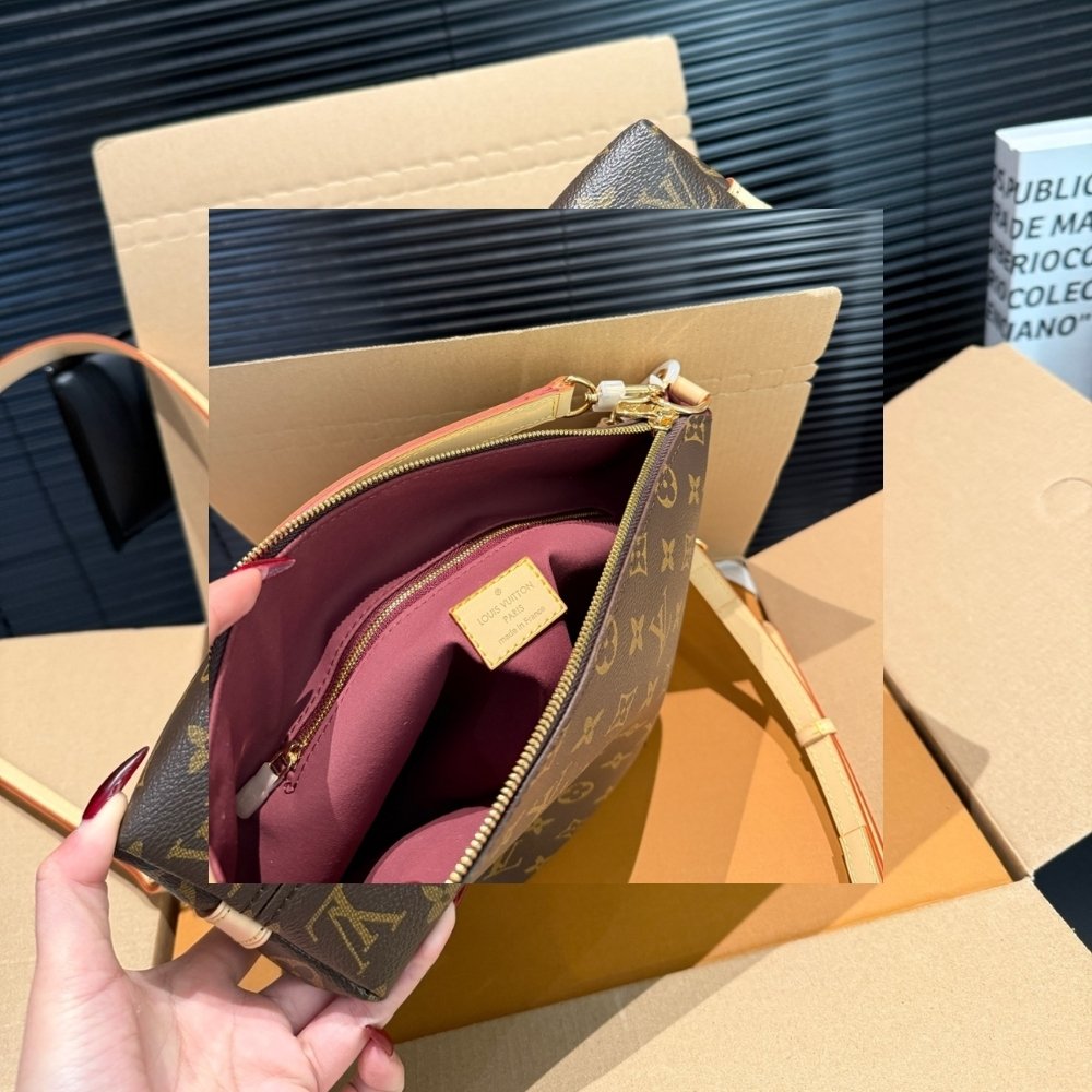 Louis Vuitton Multipass Bag Monogram Brown 30Cm M27825