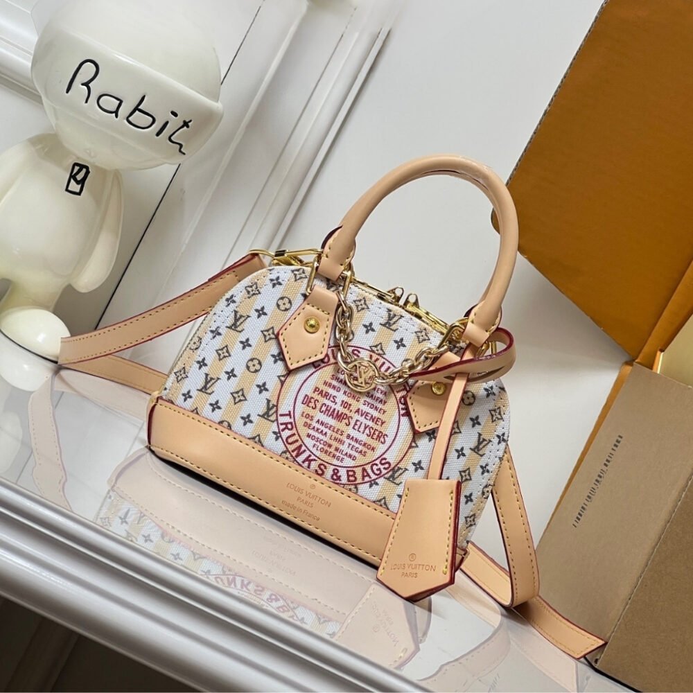 Louis Vuitton Nano Alma Banana 18Cm