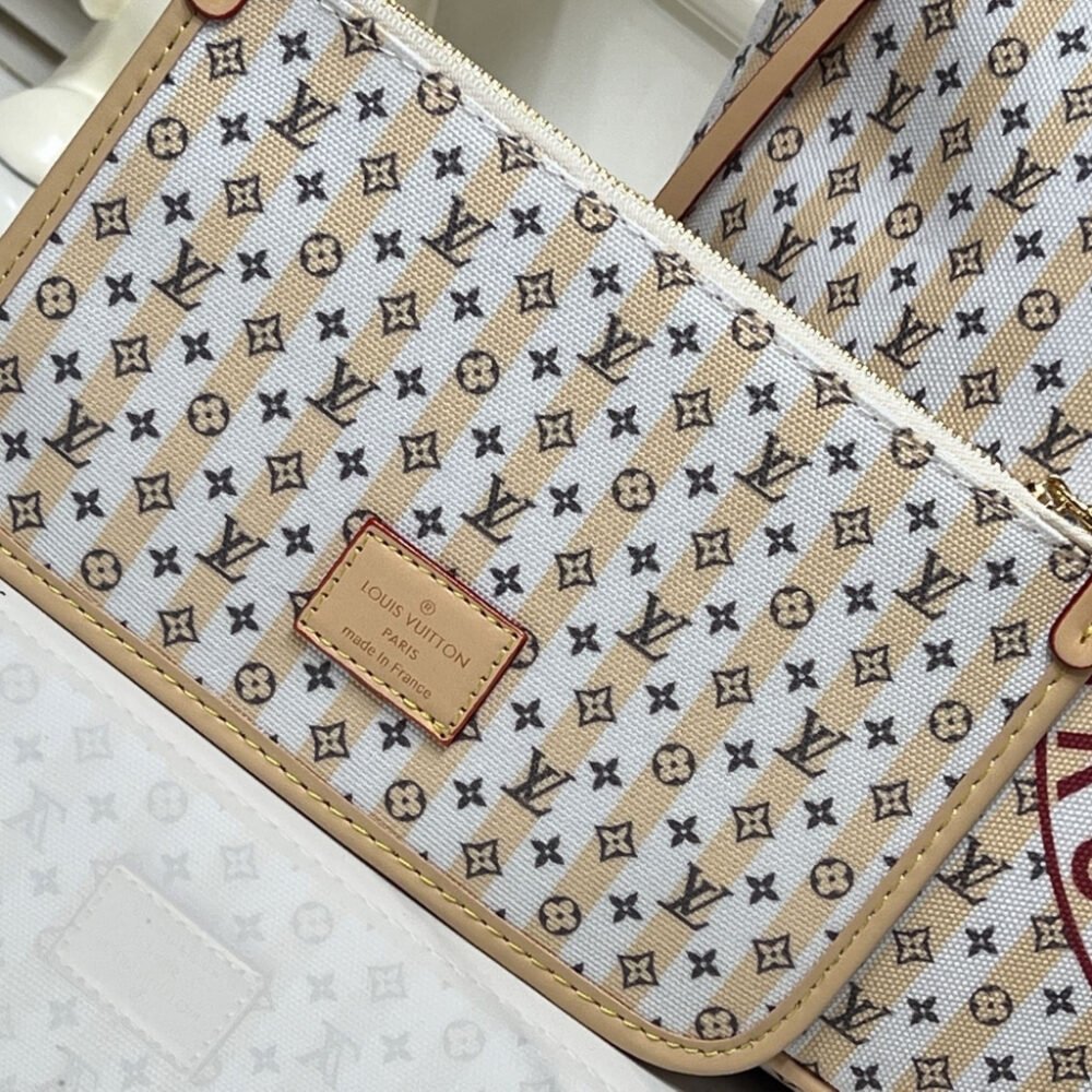Louis Vuitton Neverfull MM LV Stamp Rose 31Cm M29483