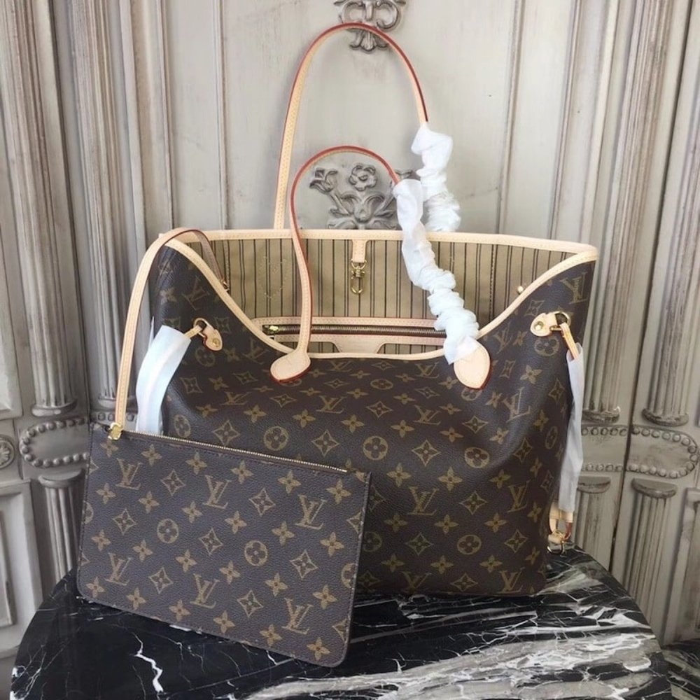 Louis Vuitton Neverfull MM Monogram Beige 31Cm M46975