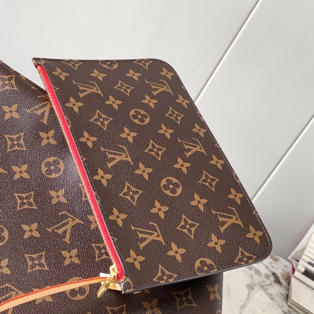 Louis Vuitton Neverfull MM Monogram Cerise Red 31Cm M46987