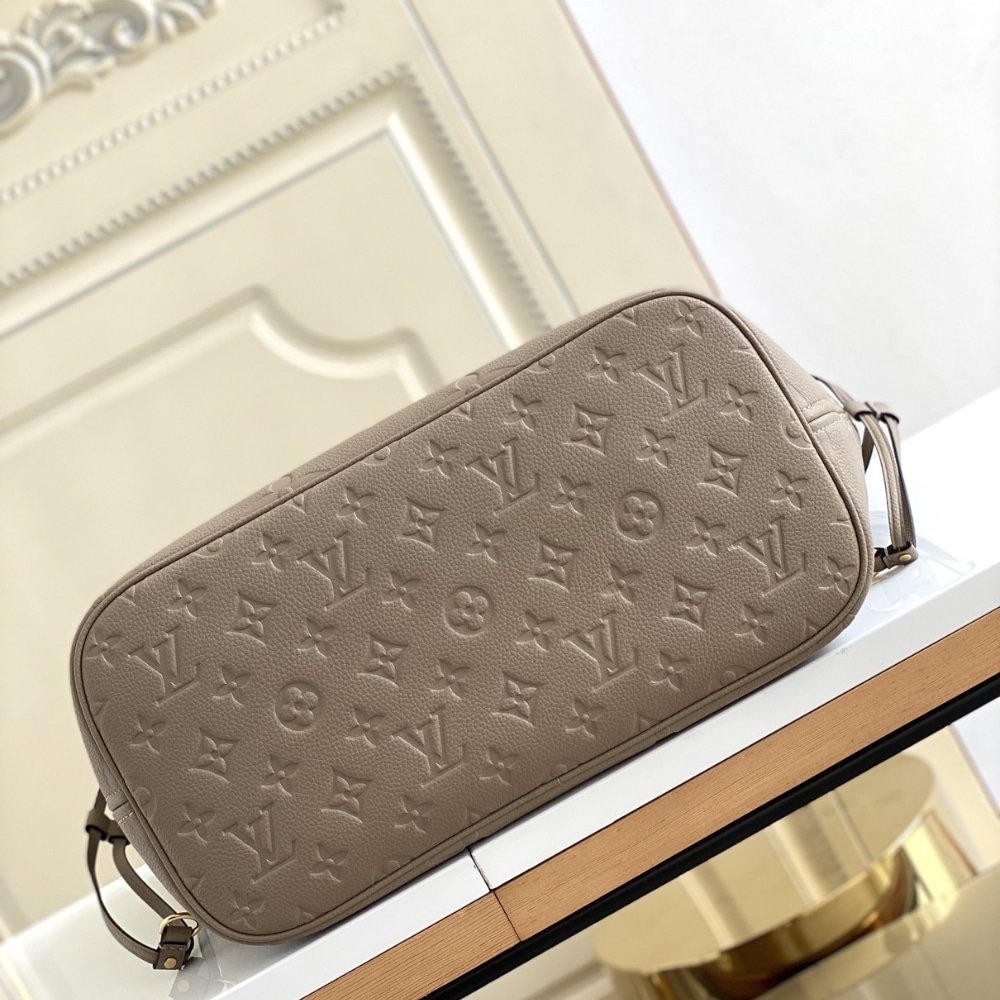 Louis Vuitton Neverfull MM Monogram Empreinte Tourterelle Grey 31Cm M45686