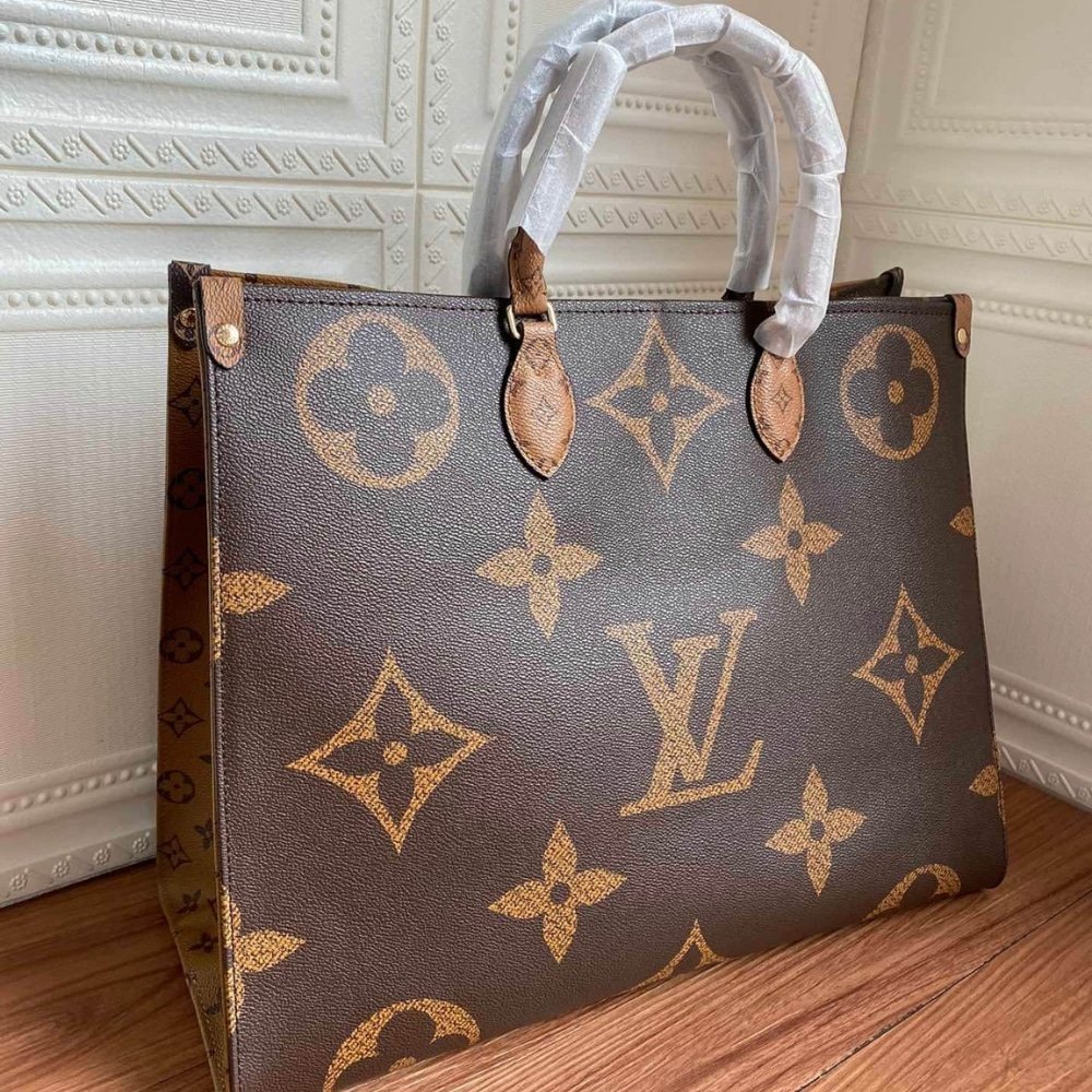 Louis Vuitton Onthego GM Monogram Canvas Brown 41Cm M45320