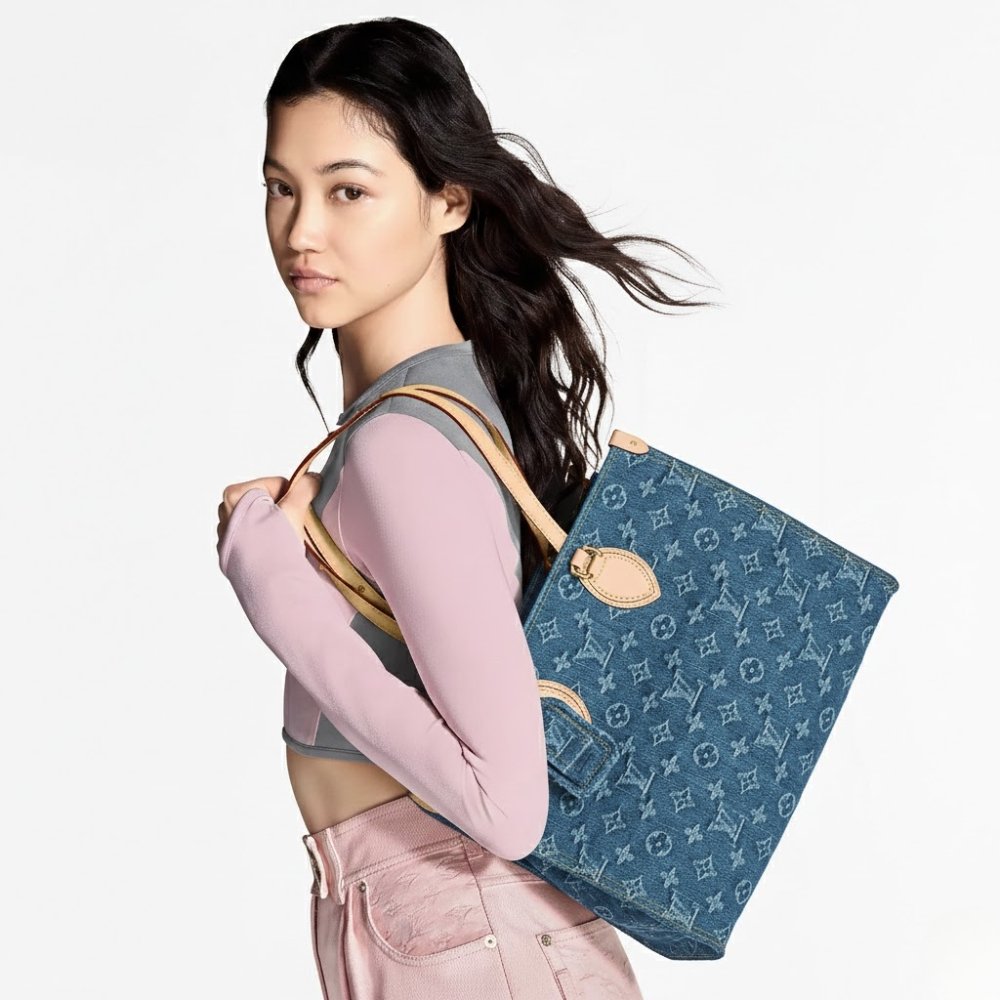 Louis Vuitton OnTheGo MM Denim Blue 35Cm M46871