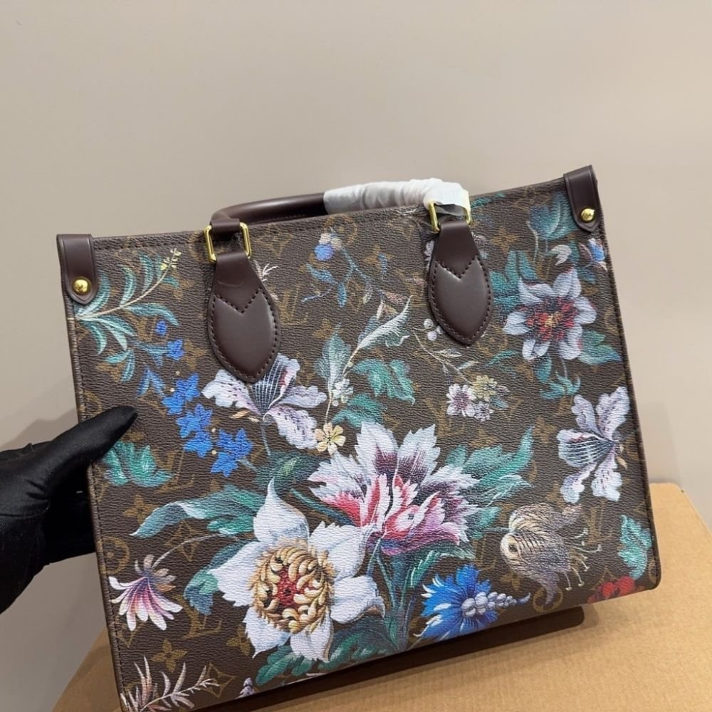 Louis Vuitton Onthego MM Monogram Canvas Ebene 31cm