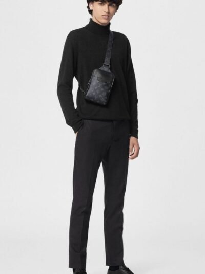 Louis Vuitton Outdoor Slingbag Taigarama Black 21Cm M30741