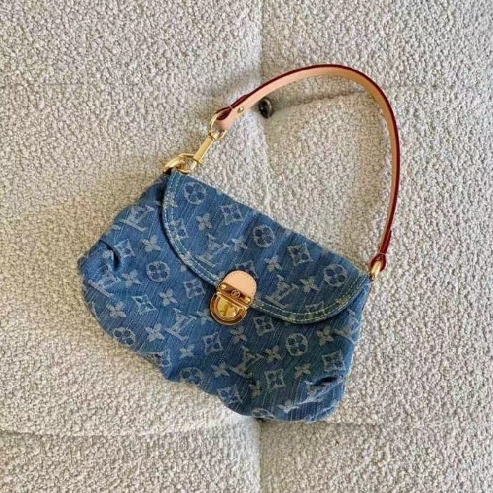 Louis Vuitton Pleaty Monogram Denim Blue 26Cm M95050