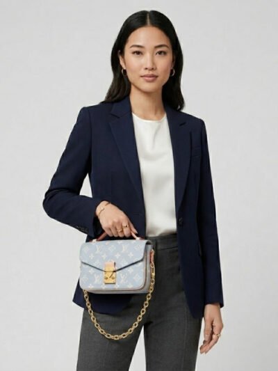 Louis Vuitton Pochette Métis East West Trianon Blue 21Cm M12429