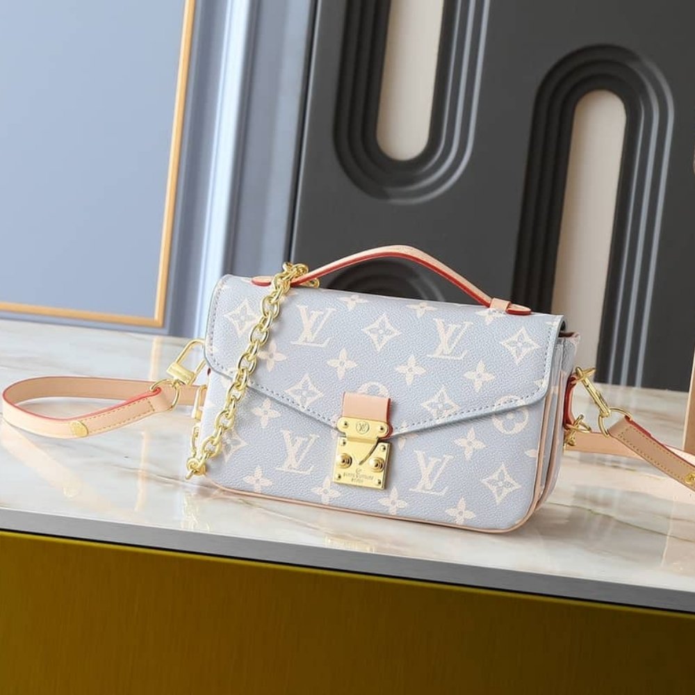 Louis Vuitton Pochette Métis East West Trianon Blue 21Cm M12429