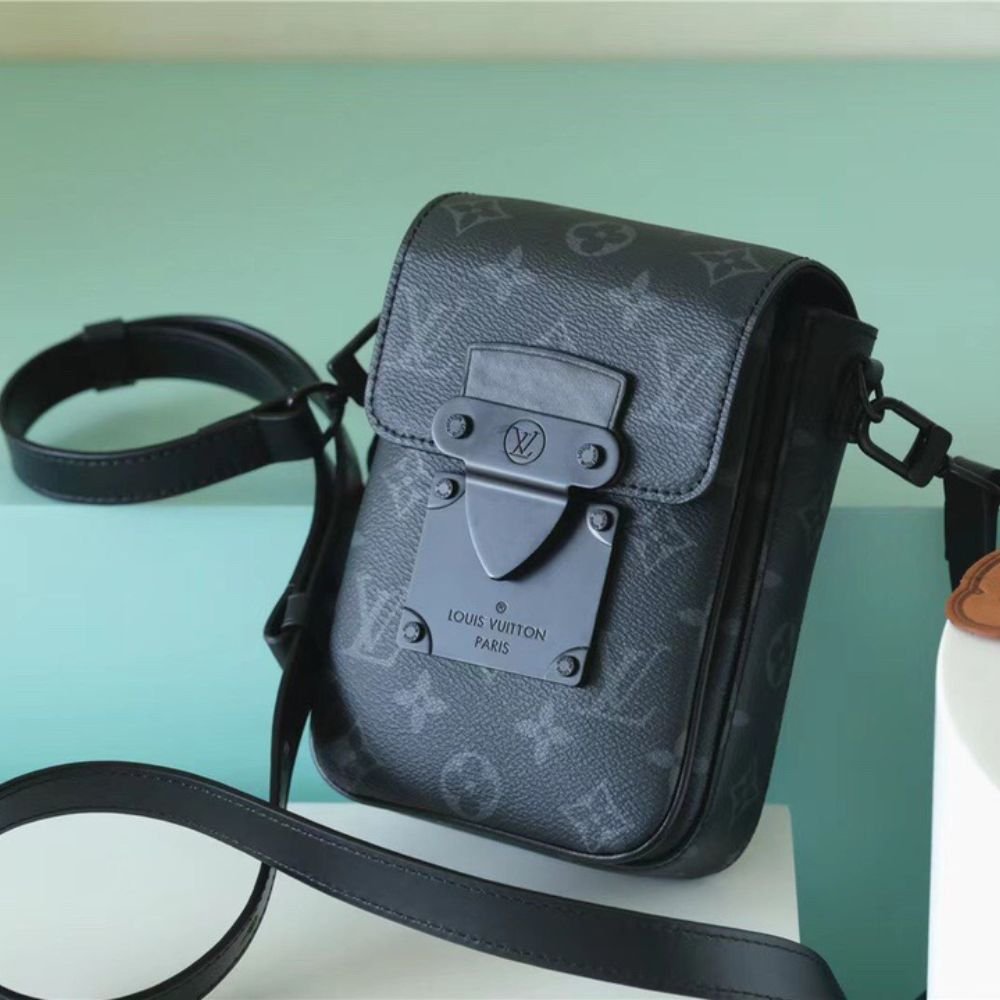 Louis Vuitton S-Lock Vertical Wearable Wallet Monogram Eclipse Black 19Cm M82252