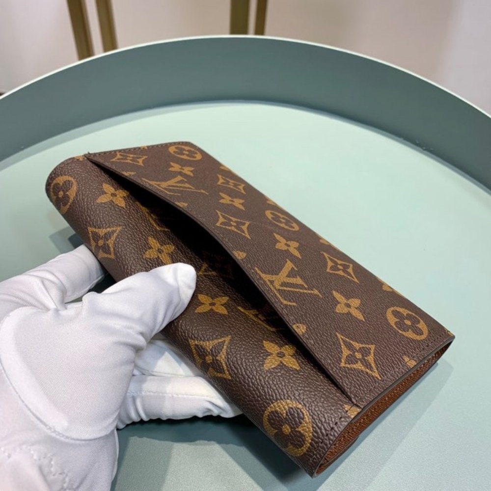 Louis Vuitton Sarah Wallet Monogram Canvas Brown 19Cm M60531
