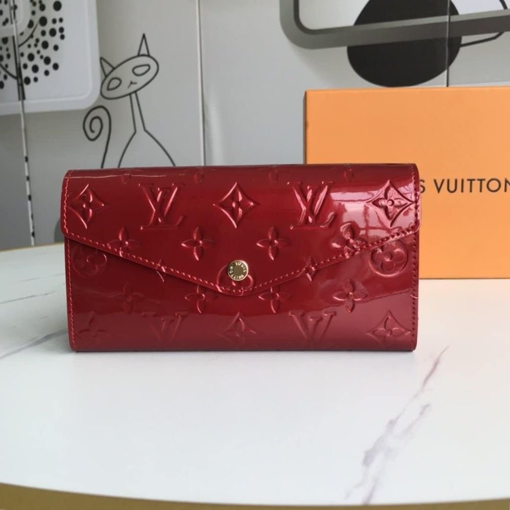 Louis Vuitton Sarah Wallet Monogram Red 19Cm