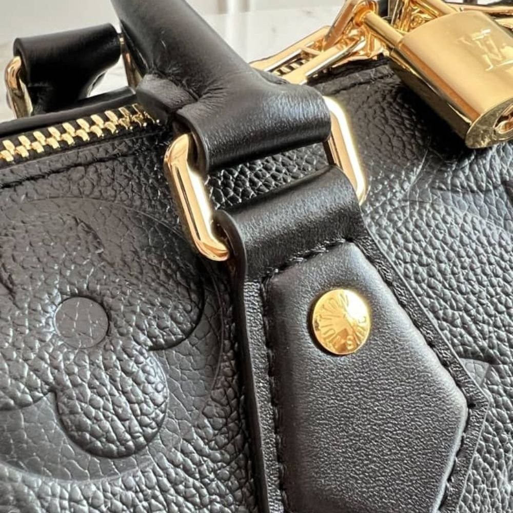 Louis Vuitton Speedy Bandoulière 20 Black 20Cm M58953