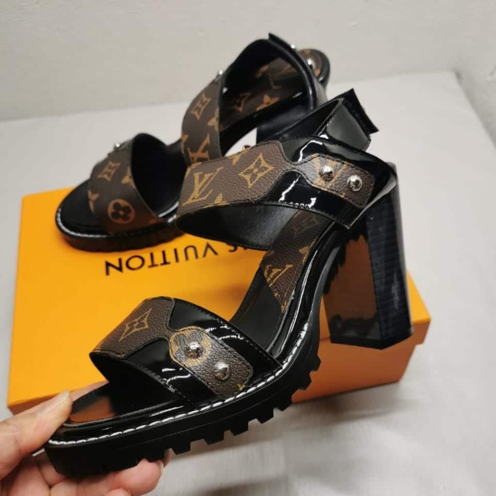Louis Vuitton Star Trail Sandals Monogram Brown 1A9Q2W